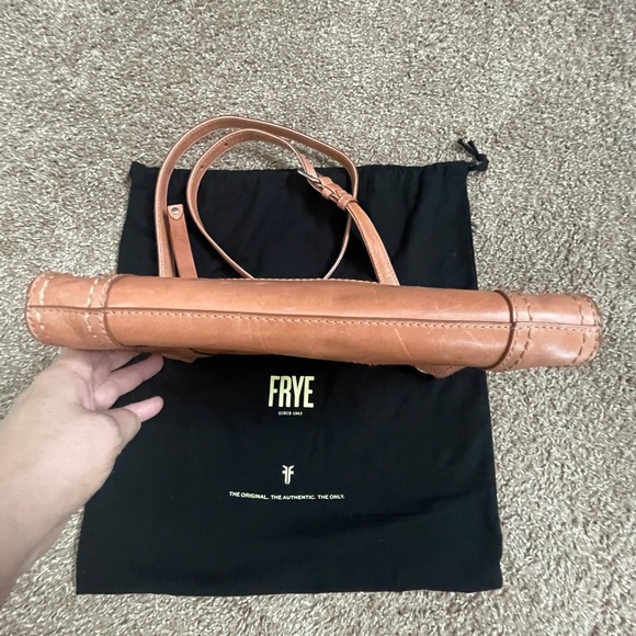 Frye Melissa Leather Crossbody Bag Cognac Tan  Shoulder Purse with Dust Bag - Picture 7 of 8